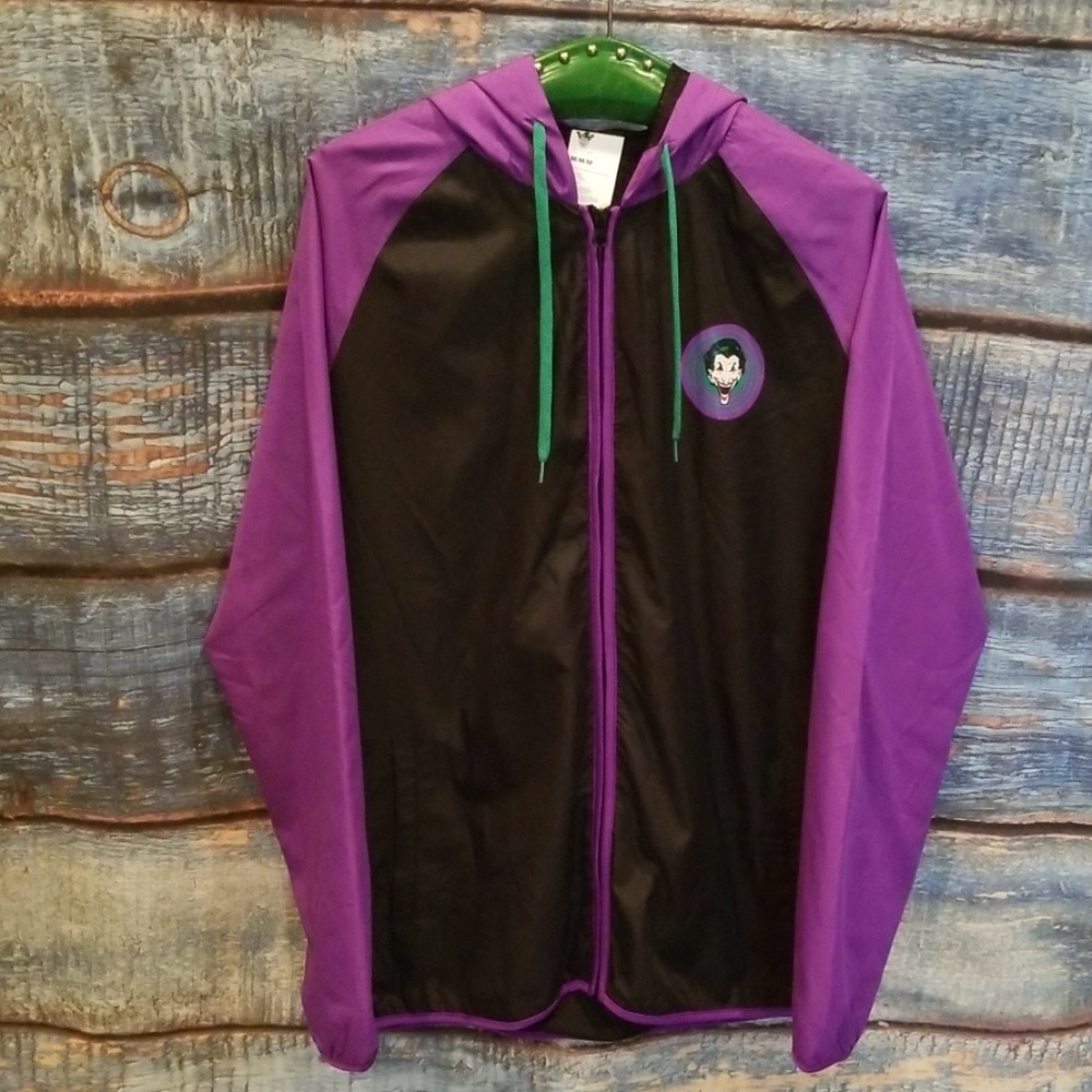 NWT NEVER WORN DC Comics  "The Joker" Raincoat!